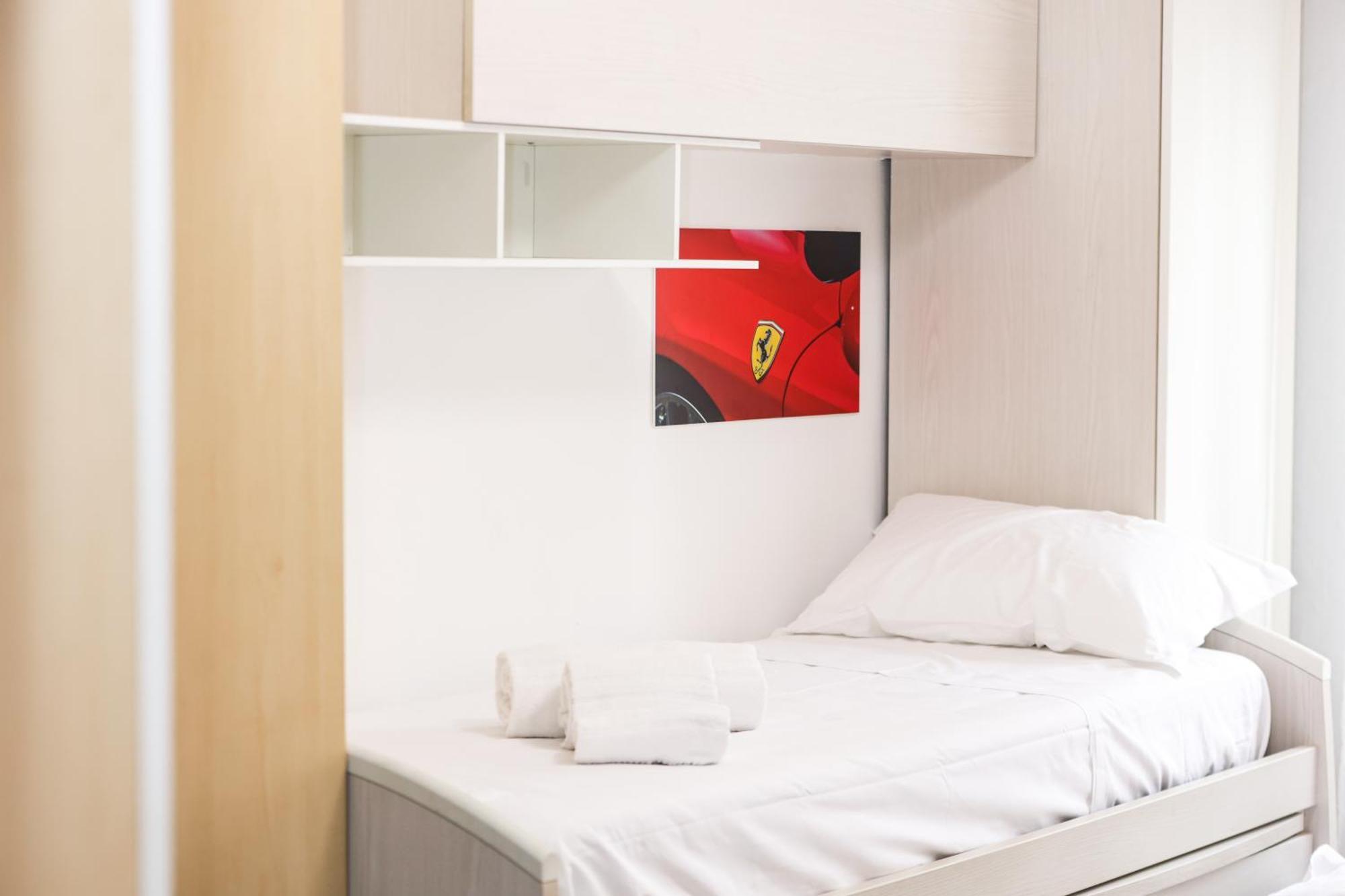 Modena Visit Apartment エクステリア 写真